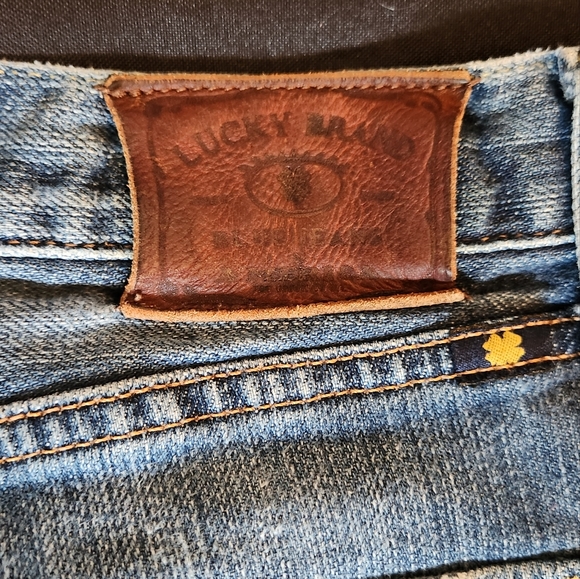 Men's Lucky brand jeans 33×34 - Picture 6 of 6